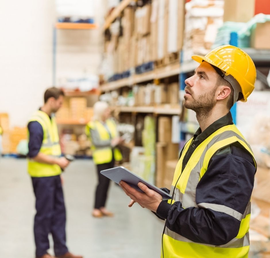 Why You Should Consider a Career in the Warehouse Industry
